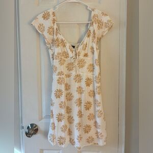 American Eagle Cream and Brown Floral Dress